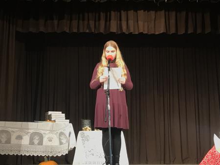 Teja Markun, os preddvor